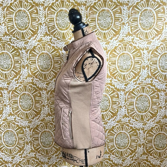 Zara Woman Quilted Full Zip High Neck Vest in Beige Tan SOLD OUT Size S - Picture 8 of 11